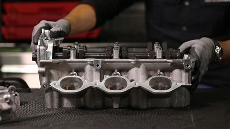 Racing 101 Cylinder Head Porting Youtube