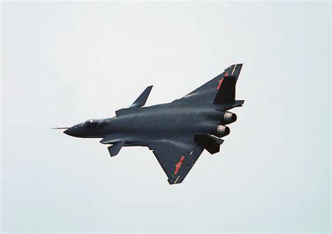 China is the third nation to manufacture. China J20 Fighter - Gallery | eBaum's World
