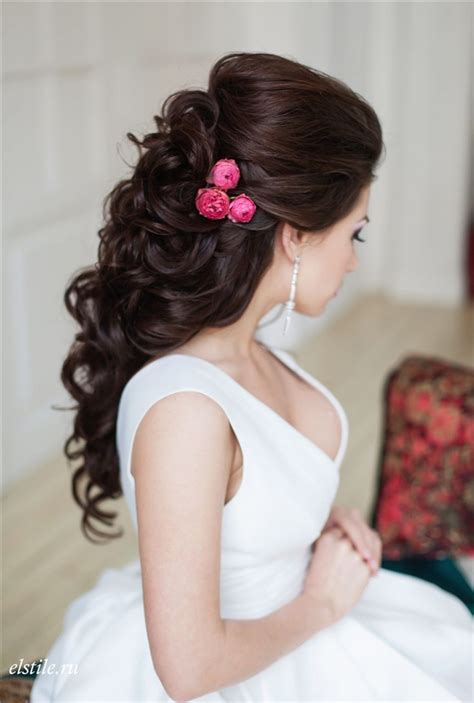 We've found all the wedding hair inspiration you need with these wedding hairstyles for medium length hair. Style Ideas: 20 Modern Bridal Hairstyles for Long Hair ...