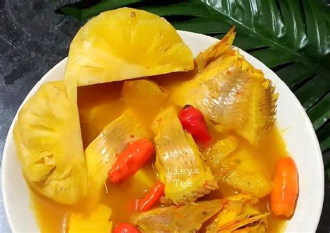 Rasanya asam pedas dan biasanya disantap bersama nasi. Resep Lempah Kuning Nanas Khas Bangka Belitung oleh ...