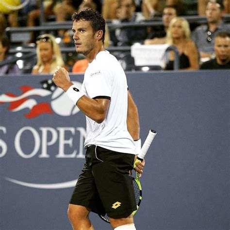 All instagram™ logos and trademarks displayed on this application are property of instagram. Fabio Fognini Robin Hood agli Australian Open - La Riviera