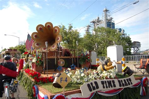 Watch The 2016 Rose Festival Grand Floral Parade Kctv5 News