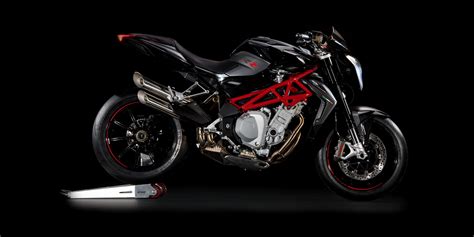 The mv agusta brutale 1090rr is an extreme motorcycle built using racing components. MV Agusta Brutale 1090 RR Bilder und technische Daten