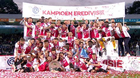 De official instagram van de graafschap b.v. De Ligt tilt schaal omhoog: Ajax kampioen | NOS
