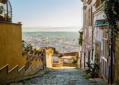 Best Time To Visit Naples Italy Good Weather Shopping And Sightseeing