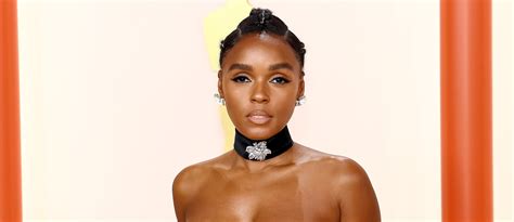 Janelle Monáe Goes All In On Boobs With The Definitely Nsfw Vinyl And Cd Editions Of Her