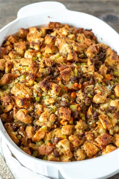 Old Fashioned Bread Stuffing With Sausage Recipe