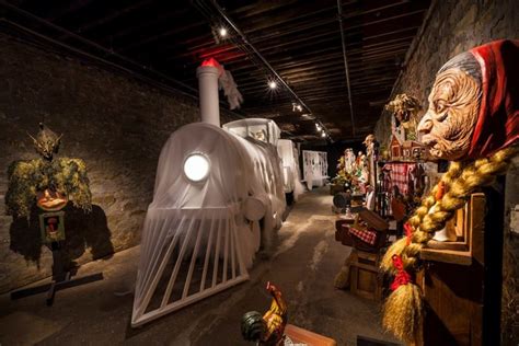 Then you're invited to tomorrow's virtual coffee date! Pennsylvania's Mattress Factory Is a Modern Art Masterpiece