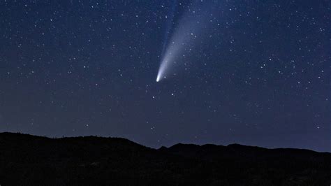 Space Miracle Or Dud Comet Tsuchinshan Atlas To Fly By Earth Know