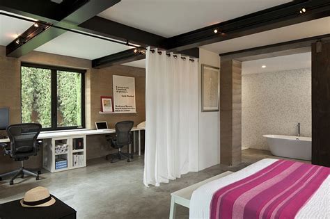 Maybe you would like to learn more about one of these? Expansive California Home Blends Privacy with a Lovely ...