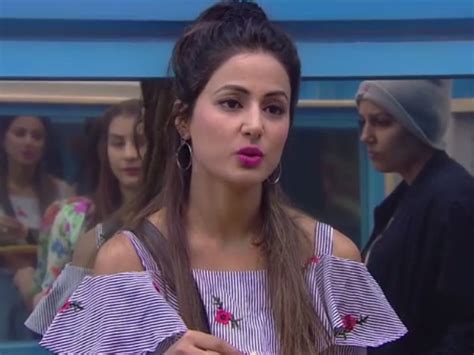 Bigg Boss 11 Omg Did Hina Khan Just Reveal That She Is One Of The Finalists Tv News India Tv
