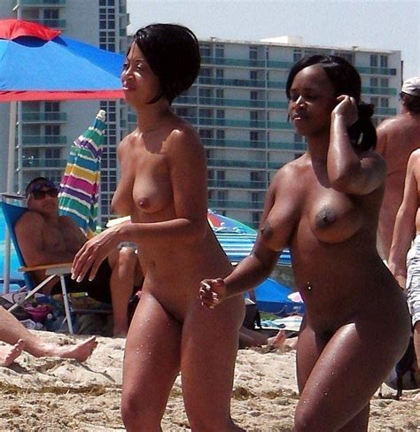 Hot Black Chicks Nude In Public Porn Images