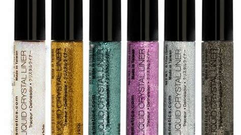 11 Best Glitter Eyeliners To Wear Throughout The Holiday Season