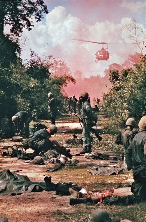 Tim Page War Zone ‘cambush Of 173rd Airborne 1965 Courtesy Of The