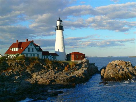 Escape From New York—go To Portland Maine