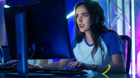 59 Of Women Gamers Hide Their Gender While Gaming Online To Avoid