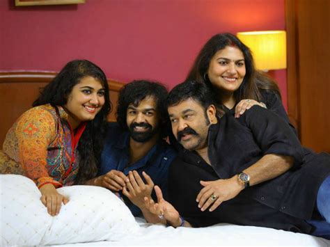 Pranav mohanlal is a south indian actor who acts mainly in malayalam films. Mohanlal, Pranav Mohanlal, And Family Pictures - Filmibeat