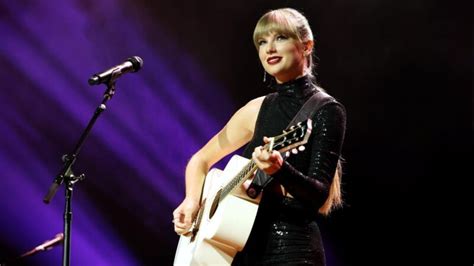 泰勒丝宣布2024国际巡回演唱 首站日本东京 泰勒丝时代巡回演唱会 The Eras Tour Taylor Swift 新唐人电视台