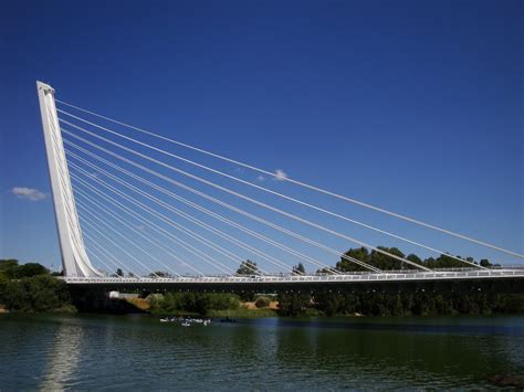 Tweets from the office of santiago calatrava. 14 chapuzas millonarias del arquitecto Santiago Calatrava ...
