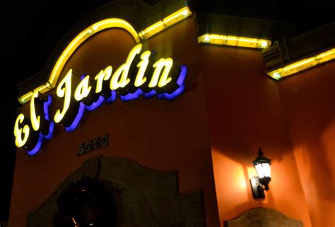 Do Tell, Anabel: El Jardin Restaurant in Houston, Texas