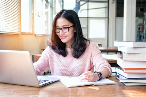 114 Non-Phone Work at Home Jobs Hiring Today in 2024