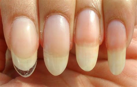 Ash-Lilly's Lacquer Lust: The nail extension False eyelashes, hair extensions, acrylic nails — all exciting and glamorous, but maybe not the best things to be gluing to our bodies.