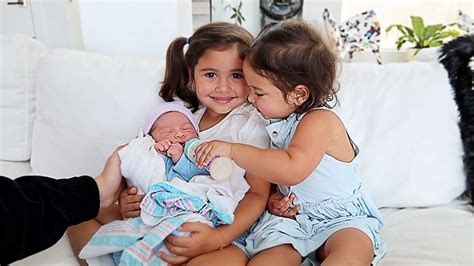 Jul 16, 2021 · nick and jess smithy had to grab their newborn baby boy and two young daughters amelia, six, and isabella, nine, after realising their car was on fire at about 10pm. ELLE AND ALAÏA MEET THEIR NEWBORN BROTHER!!! **ADORABLE ...