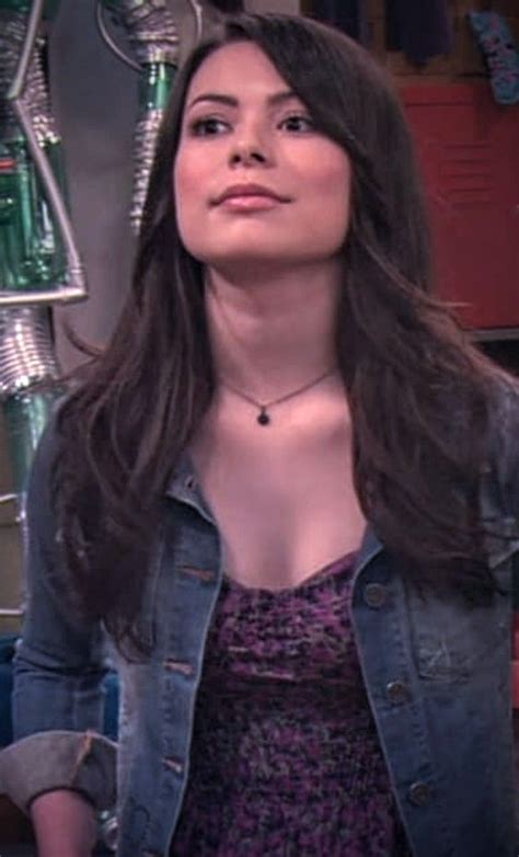 Pin By Brian Cooper On I Love Miranda Cosgrove Miranda Cosgrove