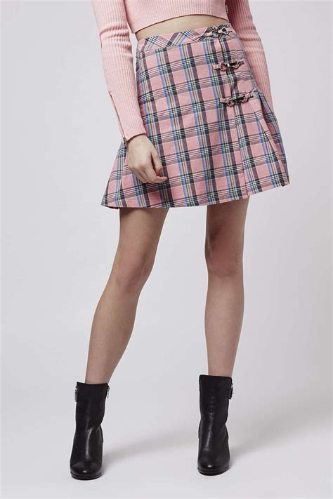 Plaid Tennis Skirt By Unif Topshop Outfit Plaid Tennis Skirt Cutie