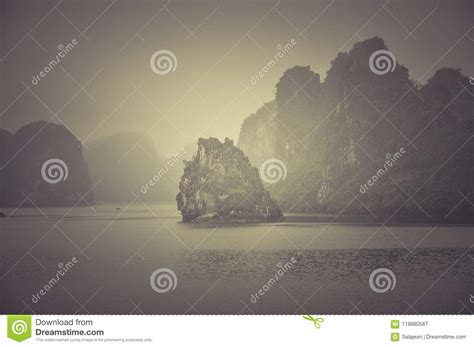 Misty Halong Bay Vietnam Stock Image Image Of Peaceful 119880587
