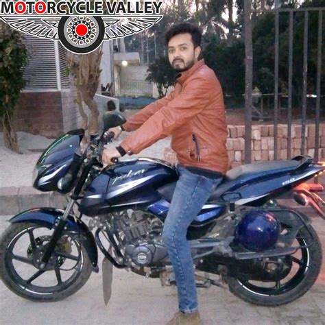 Bajaj pulsar 150cc is one of the most popular bike in bangladesh. সার্ভিস সেন্টার এর মান উন্নত করা দরকার - বাজাজ পালসার ...