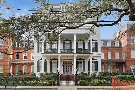 This 48 Million New Orleans Victorian House Used To Be A Chapel