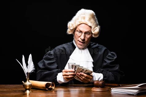Judge In Judicial Robe And Wig Stock Image Image Of Cash Shocked