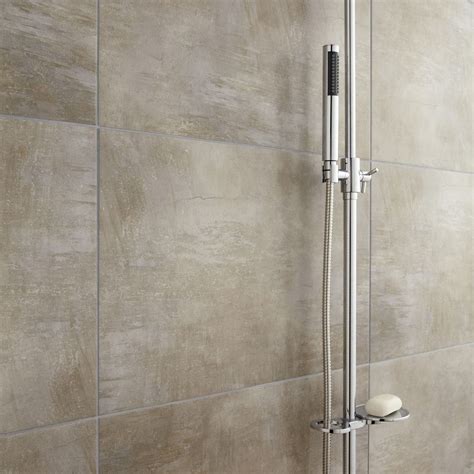 Retrouvez chez leroy merlin notre sélection de 773 produits, au prix le plus juste, sur un large choix de marques et de références, disponibles en optez pour un carrelage mosaïque parmi notre sélection de produits de qualité. Carrelage intérieur Portland ARTENS en grès cérame, gris, 40x 60 cm | Leroy Merlin | Salle de ...