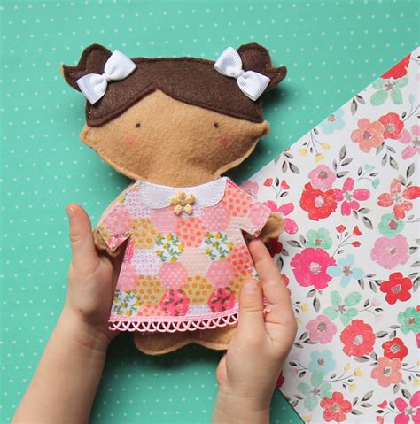 The Craft Patch Felt Paper Doll Tutorial Free Pattern