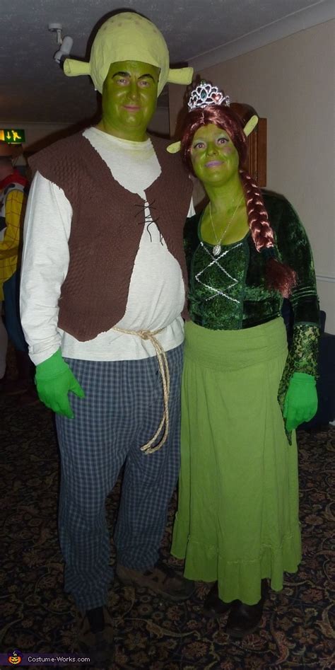 Diy Shrek Ears Shrek Fiona Costume Princess Costumes Halloween Couple