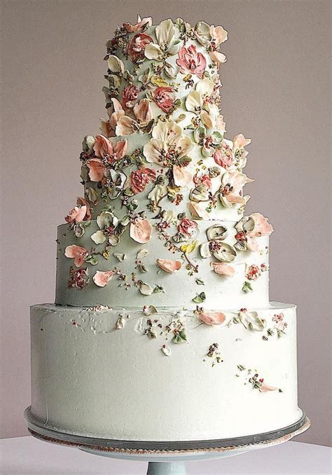 Buttercream Wedding Cakes From Cynzcakes 19 Deer Pearl Flowers