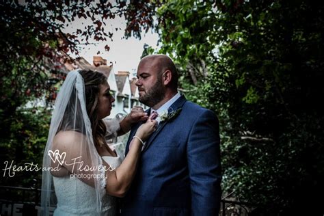 Leigh On Sea Essex Wedding Photographer Hearts And Flowers Photography