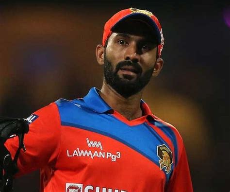 Dinesh karthik is an indian cricketer. Dinesh Karthik Biography - Facts, Childhood, Family Life ...