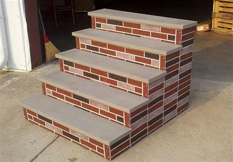 Prefab Wooden Steps For Outside Steps Down From House Doors To Patio