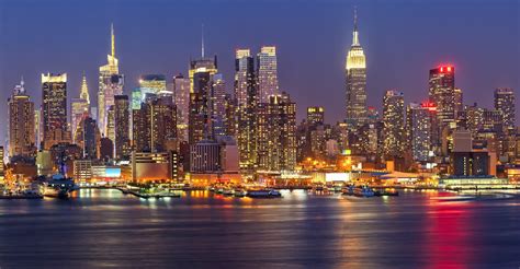 Manhattan At Night New York Cities Categories Canvas Prints