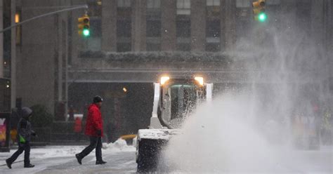 New York City Photos Winter Storm Janus Brings More Snow Freezing