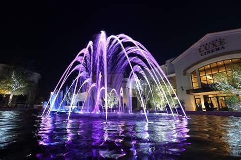 Concord Show Fountain Brings Las Vegas Sizzle To The Veranda