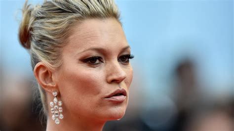 Kate Moss Retracts Infamous Body Shaming Mantra ‘nothing Tastes As Good