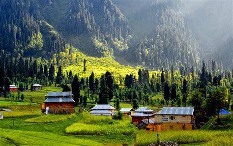 Most Beautiful 25 Destinations To Visit In Jammu Kashmir Kashmiriat