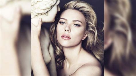 Scarlett Johansson Poses Topless For Dandg Entertainment Tonight