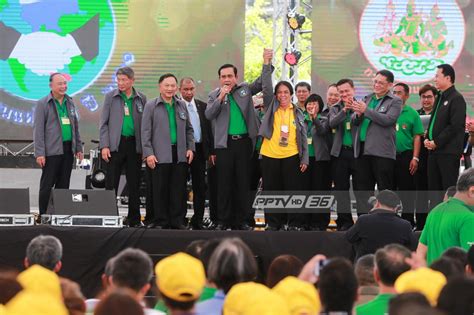 วันศุกร์ นายกฯ แถลงข่าวแซวกันสนุกสนาน ไม่มีล็อกดาวน์นะจ๊ะ ปิดเฉพาะแคมป์คนงานแค่เดือนเดียวน้า เยียวยาให้ 50% นะจ๊ะ. แรงงานทวง 10 ข้อ "เกษียณ 60 ปี-บำนาญเริ่ม 5 พัน"-"บิ๊กตู่ ...