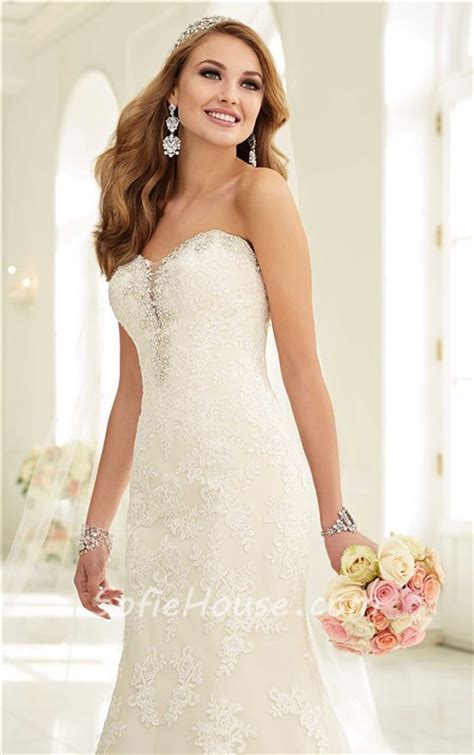 Mermaid Strapless Plunging Sweetheart Neckline Lace Crystal Wedding Dress