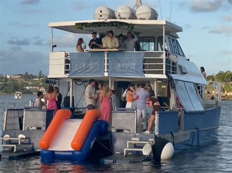 Barefoot Blue Boat Hire Sydney Harbour Days Private Charter