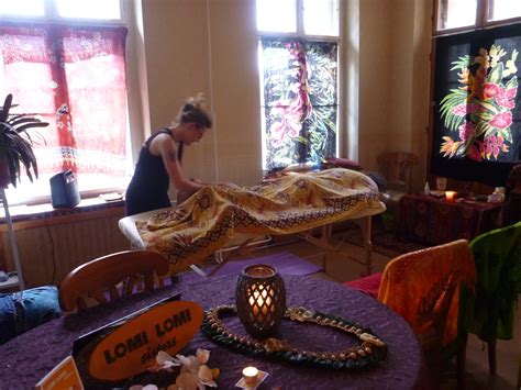 Lomi Lomi Massage In Berlin And Märkischen Schweiz Vierhändige Lomi Lomi Massage In Berlin